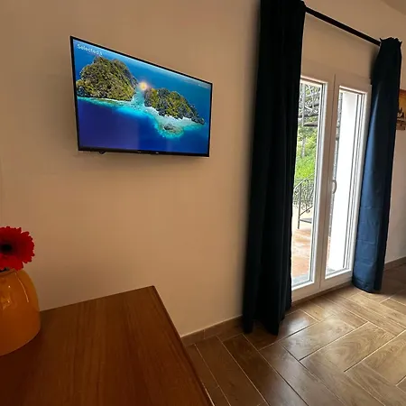 Nyaraló Quietacquamare *